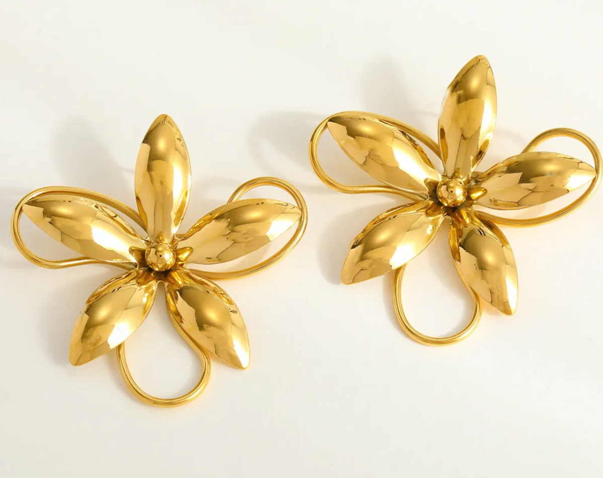 Boucles d'oreille florales dorees Bubblee